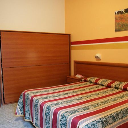 Hotel Dolly Viareggio Ruang foto
