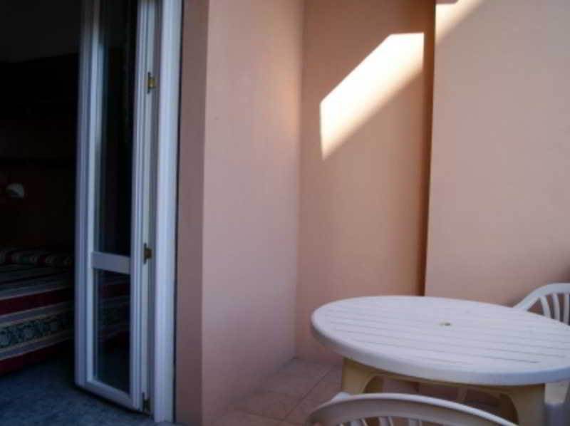 Hotel Dolly Viareggio Bagian luar foto